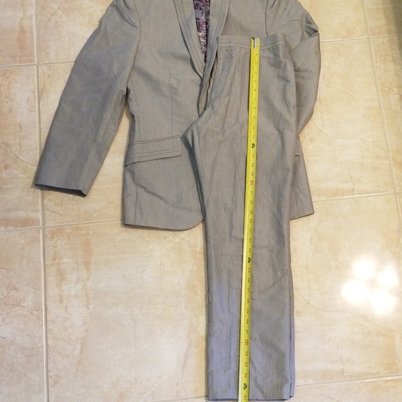Slim fit INC grey suit - Picture 3 of 7
